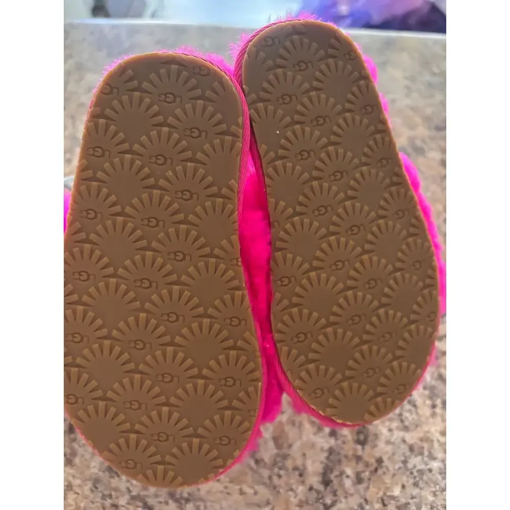 UGG Fluff Yeah Slide Hot Pink Fuzzy Sandals Toddler Girls Size 8